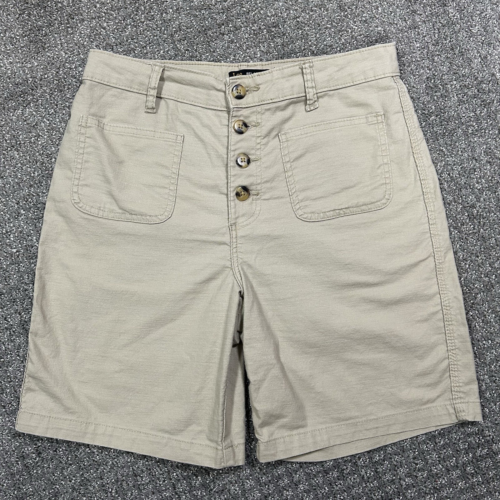 Lee Relaxed Fit High-Rise Khaki Button Fly Shorts - Women's Size 8 - Stretch 8"
